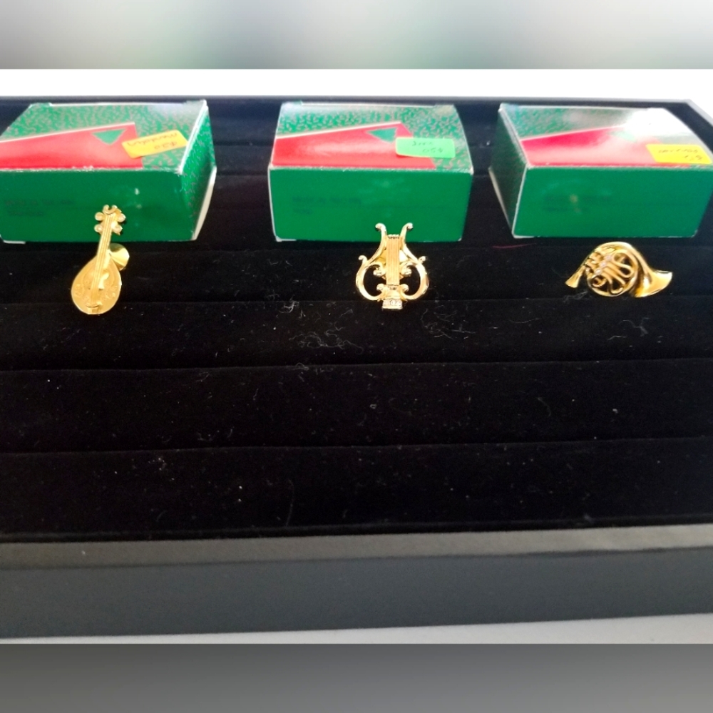 Avon lapel pin trio